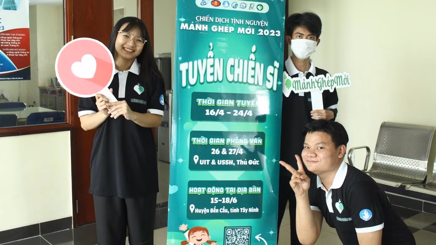 Buổi phỏng vấn tuyển “chiến sĩ”.
