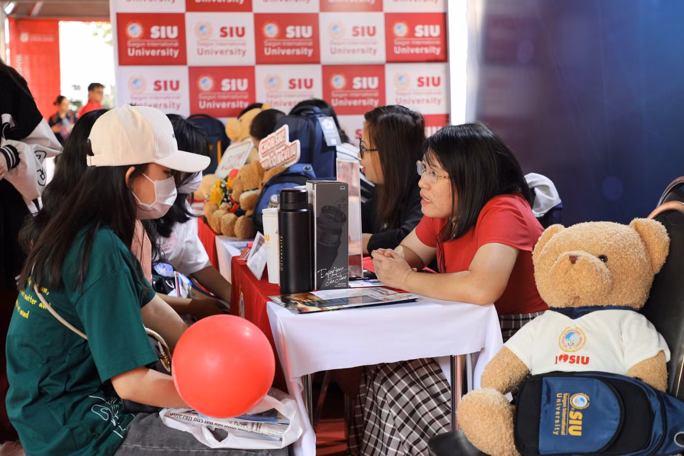 Bên cạnh trường ĐH Ngân hàng TP. HCM thì trường ĐH Sài Gòn lần đầu tiên tổ chức kỳ thi Đánh giá năng lực riêng phục vụ tuyển sinh năm nay.