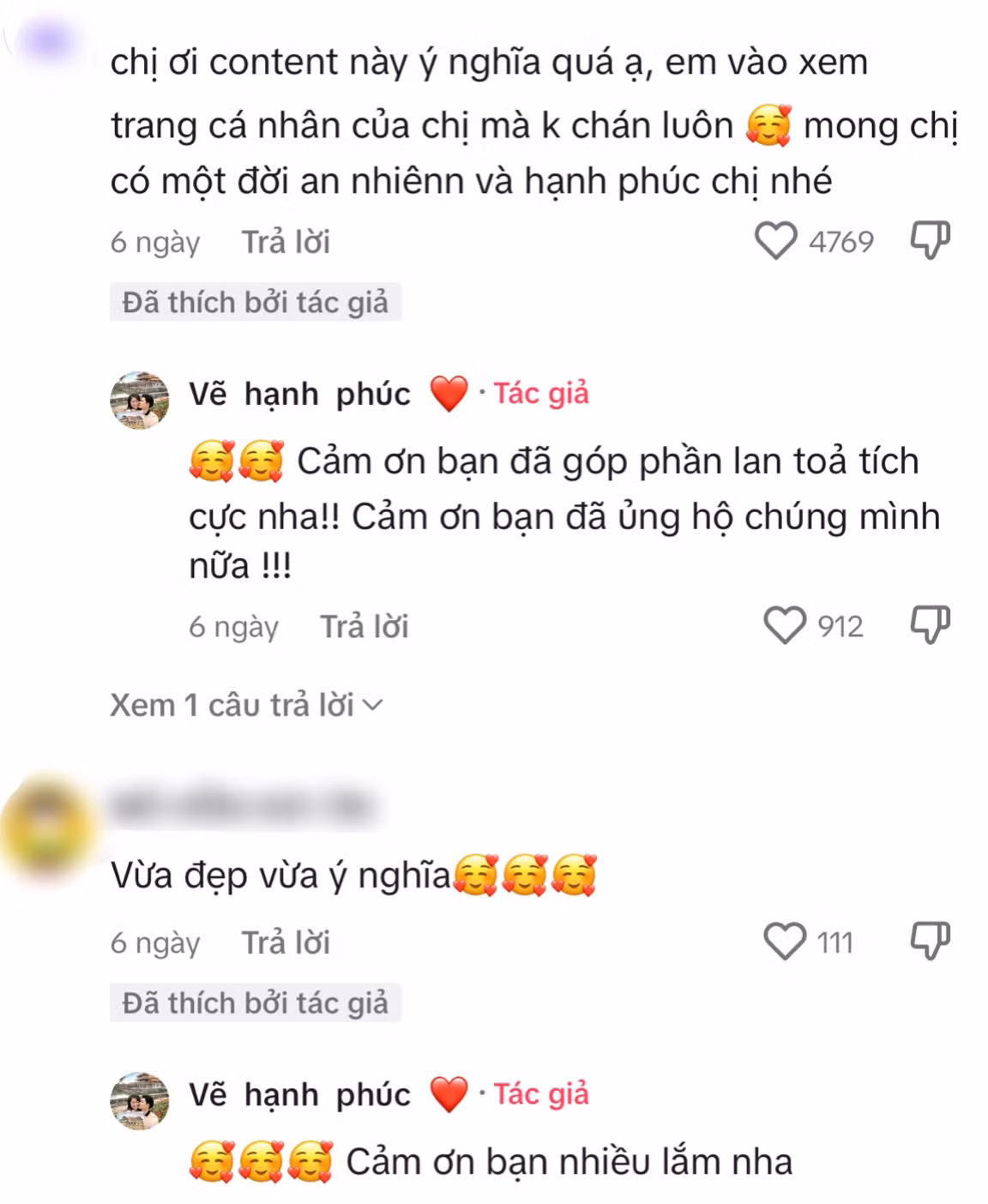 Cộng đồng mạng dành nhiều lời khen cho hai bạn trẻ.