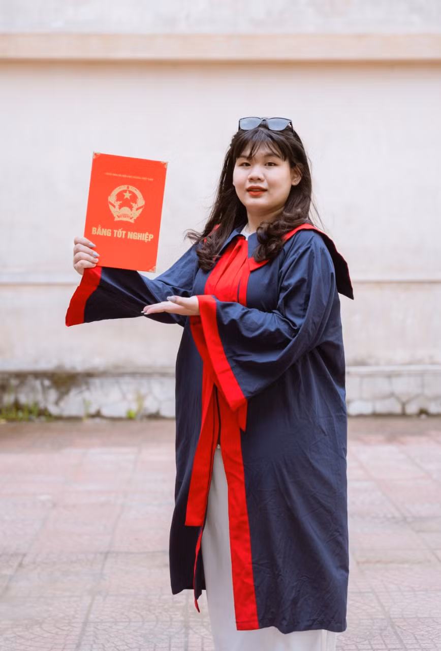 Nguyễn Thị Uyên Vi mong muốn sẽ hoàn thành bài thi thật tốt để đỗ vào ngôi trường Văn Lang mơ ước.