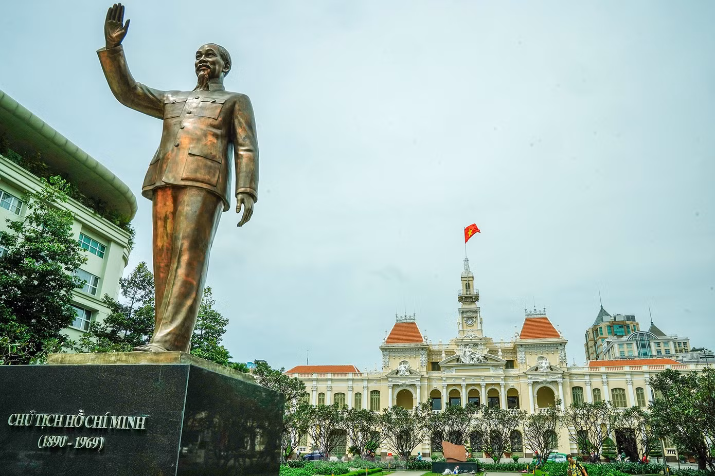 Khách du lịch sẽ được tham quan trụ sở HĐND và UBND TP. HCM (số 86 Lê Thánh Tôn, quận 1) trong ngày dịp lễ Quốc Khánh 2/9 tới đây. (Ảnh: Phạm Nguyễn)