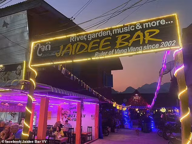 Quán bar Jaidee ở Vang Vieng đã bị điều tra khi một số du khách tử vong sau khi tiệc tùng. Ảnh: Facebook. Quán bar Jaidee ở Vang Vieng đã bị điều tra khi một số du khách tử vong sau khi tiệc tùng. Ảnh: Facebook.
