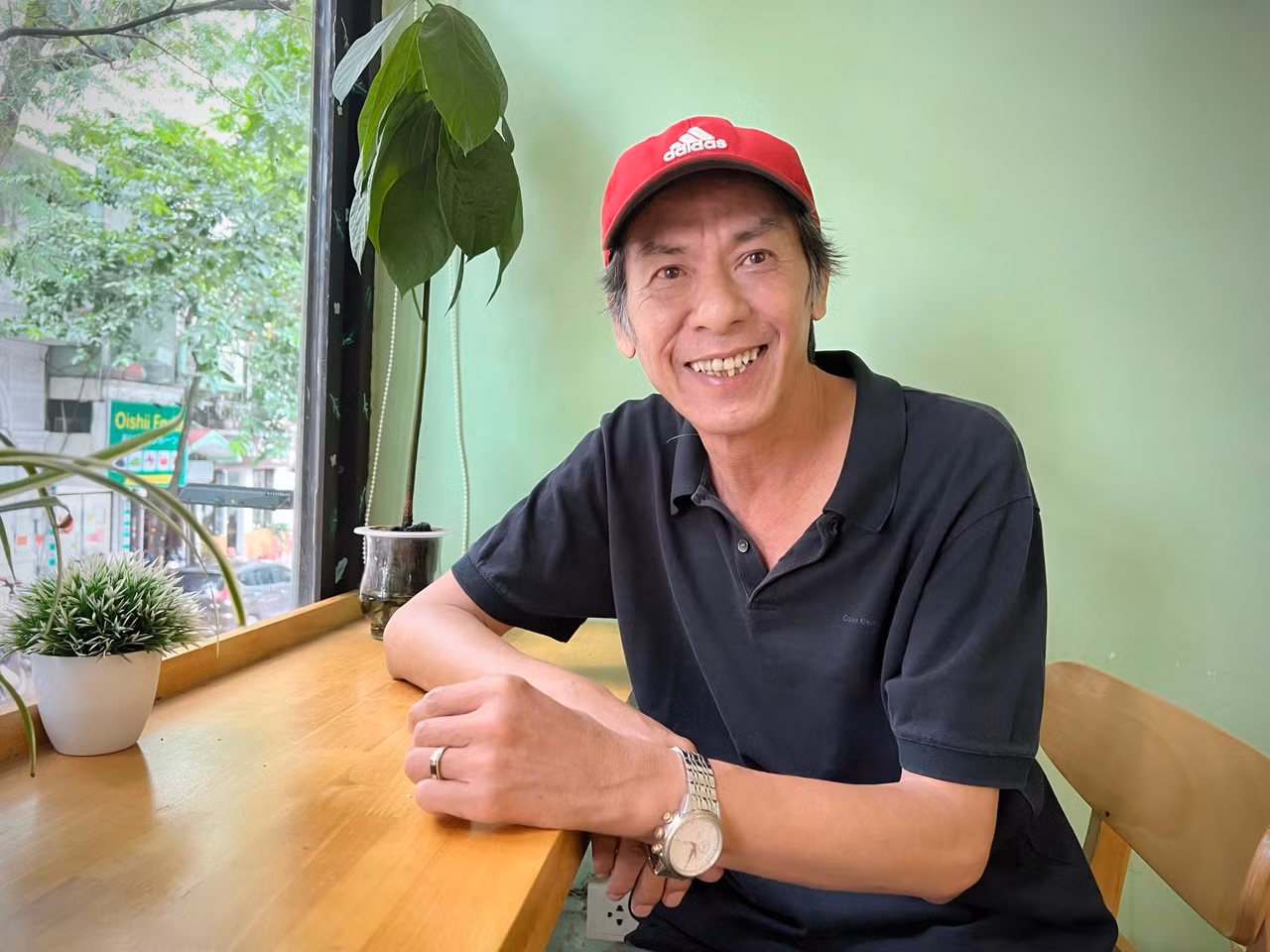 NSND Bùi Bài Bình từng là chủ quán cà phê. Ảnh: Ngọc Ánh. NSND Bùi Bài Bình từng là chủ quán cà phê. Ảnh: Ngọc Ánh.