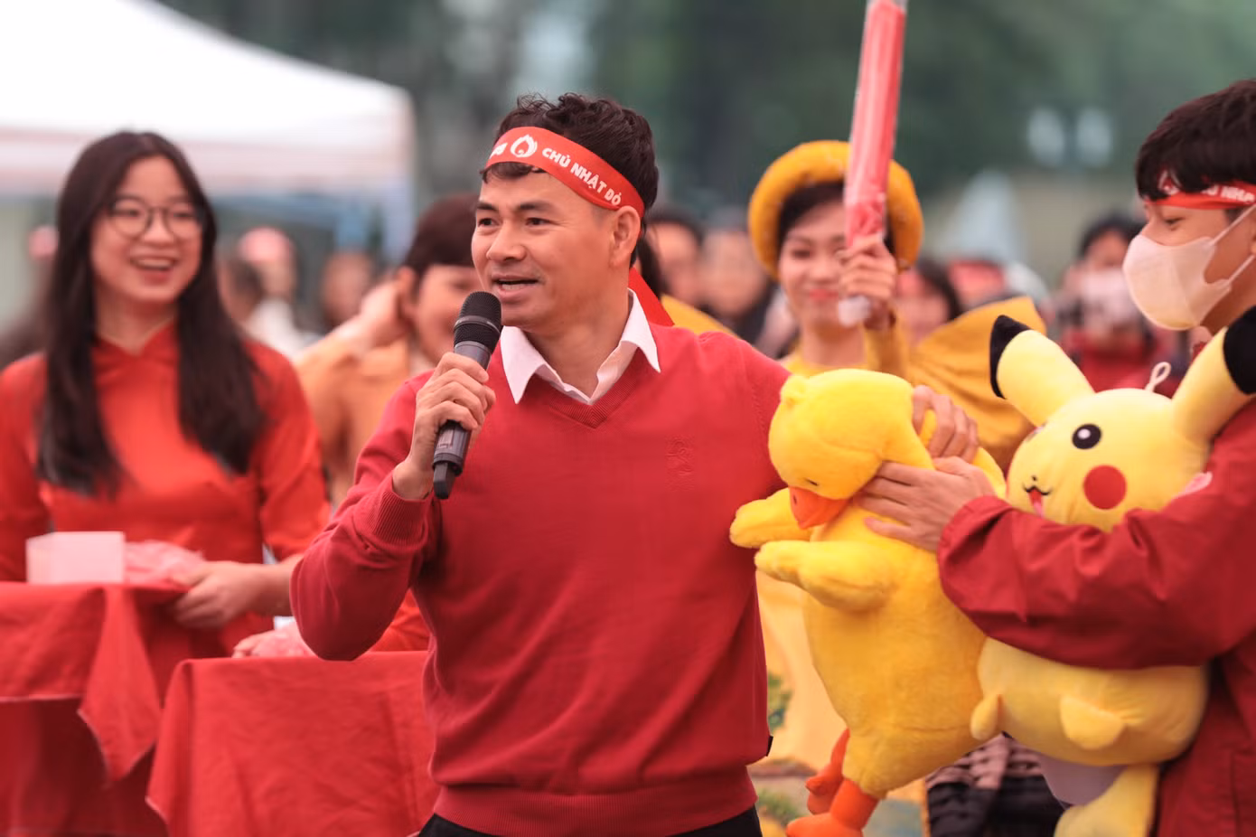 Các nghệ sĩ có trải nghiệm đáng nhớ ở sự kiện chính của 'Chủ Nhật Đỏ 2024'.