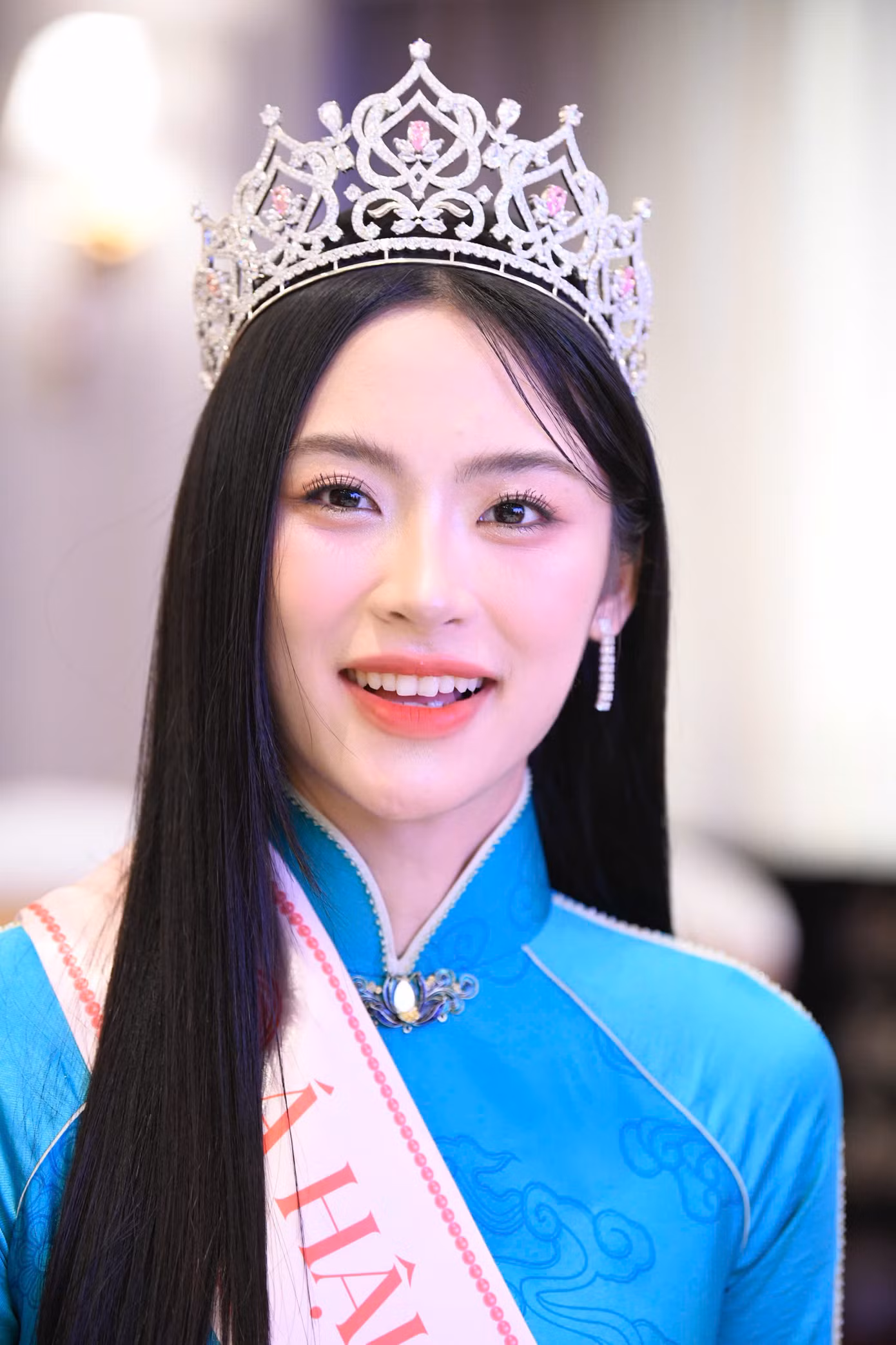 Top 3 Hoa hậu Việt Nam 2024 có những chia sẻ đầu tiên sau đăng quang. Ảnh: Hồng Vĩnh.