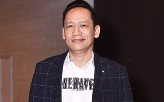 Nghệ sĩ phải chịu trách nhiệm với phát ngôn trên không gian mạng. Nghệ sĩ phải chịu trách nhiệm với phát ngôn trên không gian mạng.