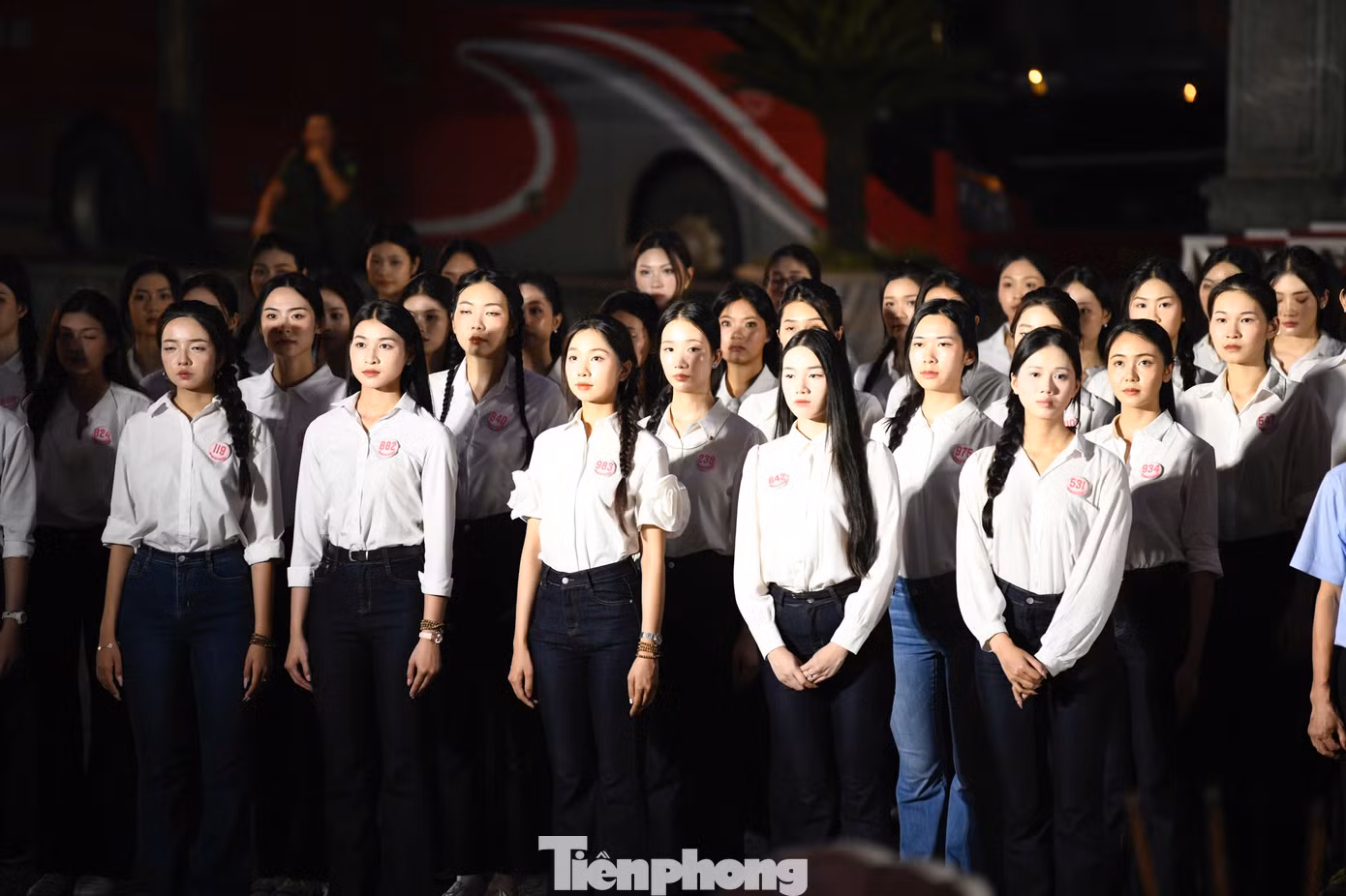 41 thí sinh Hoa hậu Việt Nam 2024 có những ngày ý nghĩa tại Quảng Trị. Ngày 28/3, các thí sinh thăm Nghĩa trang Trường Sơn, Nghĩa trang Đường 9, Thành cổ Quảng Trị, thả hoa đăng tại sông Thạch Hãn. Ngày 29 và 30/3, các thí sinh tiếp tục đồng hành với các hoạt động của Giải Vô địch Quốc gia Marathon và cự ly dài báo Tiền Phong lần thứ 66 - năm 2025.
