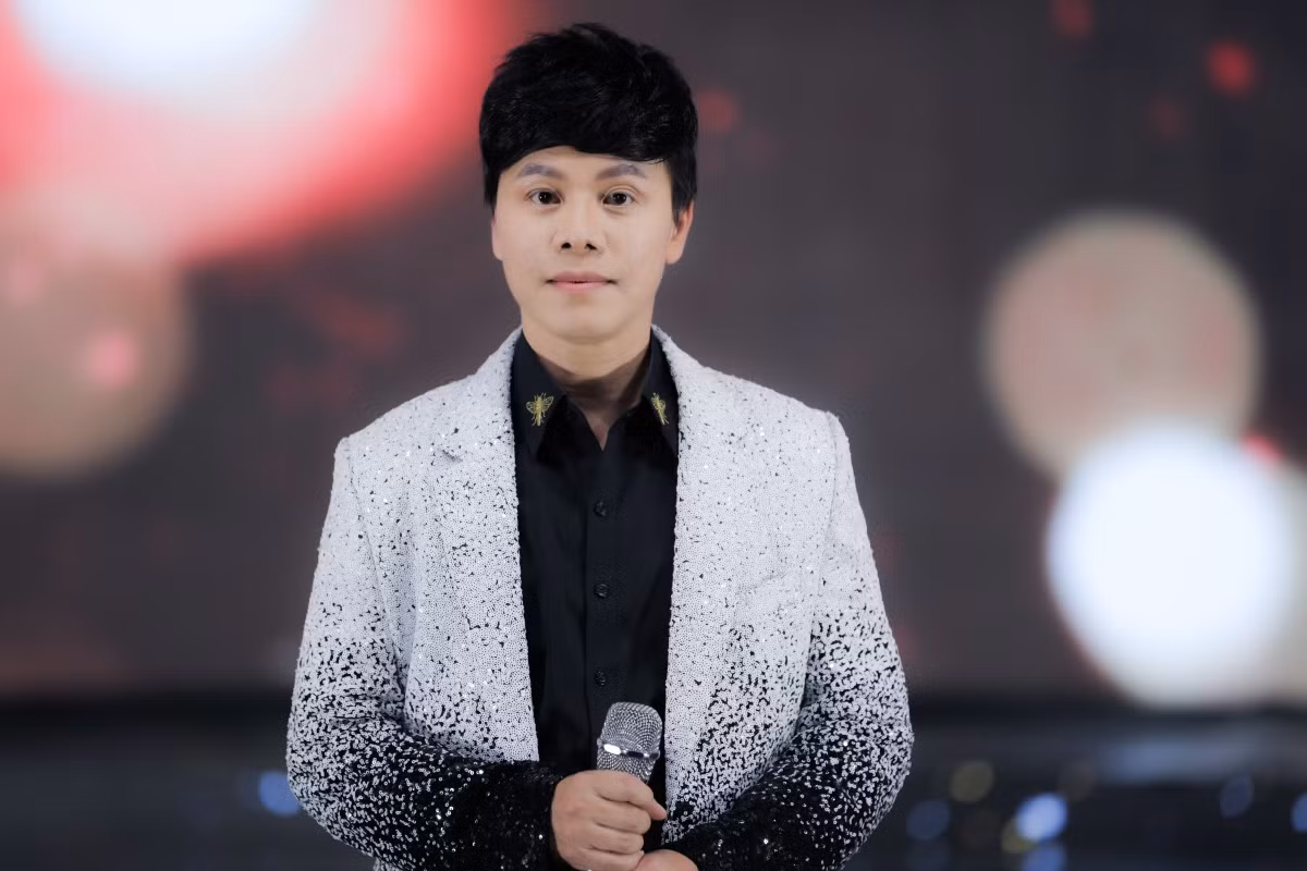Ca sĩ Nguyễn Tâm kiện công ty của NSƯT Vũ Luân.