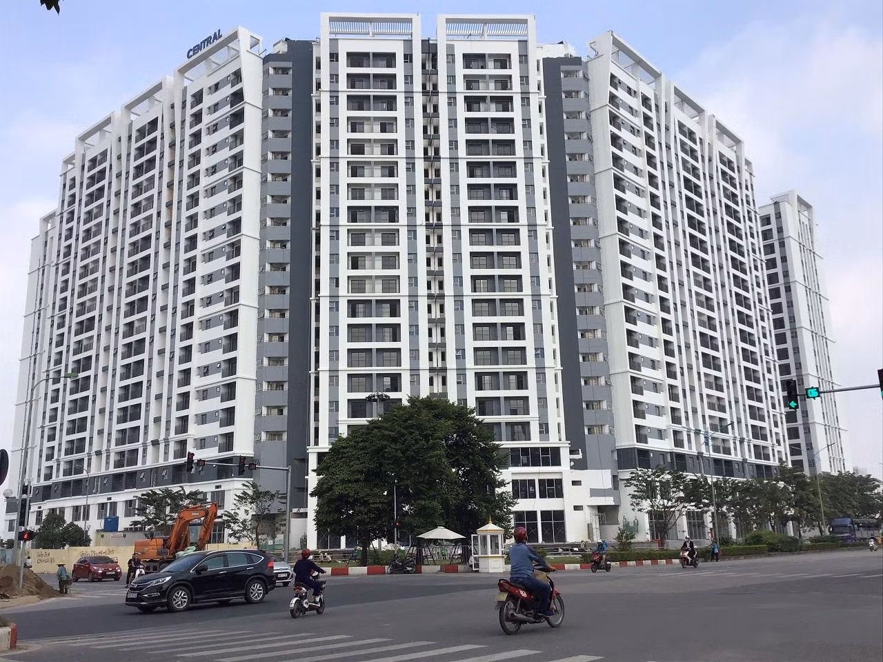 Sau khi Thanh tra Bộ Xây dựng vào cuộc Công ty CP phát triển nhà Phúc Đồng mới chịu đóng 5,99 tỷ đồng số tiền quỹ bảo trì đối với 4 căn hộ dịch vụ chưa bán và 308 căn hộ cho thuê. Sau khi Thanh tra Bộ Xây dựng vào cuộc Công ty CP phát triển nhà Phúc Đồng mới chịu đóng 5,99 tỷ đồng số tiền quỹ bảo trì đối với 4 căn hộ dịch vụ chưa bán và 308 căn hộ cho thuê.