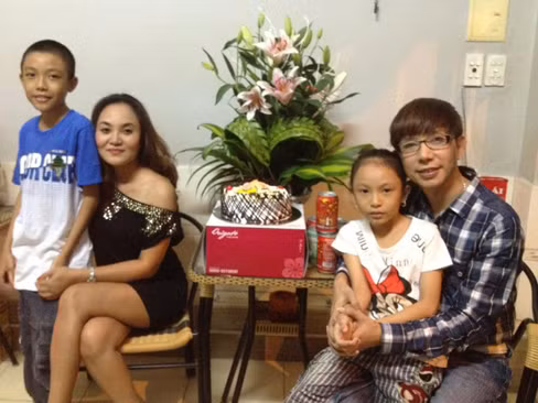 Tuy đã có vợ đẹp, con ngoan nhưng với những thị phi, đàm tiếu mà mình gây ra chắc chắn Long Nhật không thể mang lại hạnh phúc cho gia đình mình