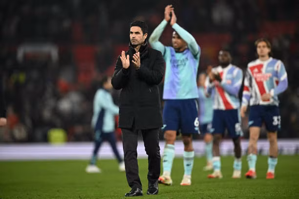 MU rơi điểm trước Arsenal ảnh 46