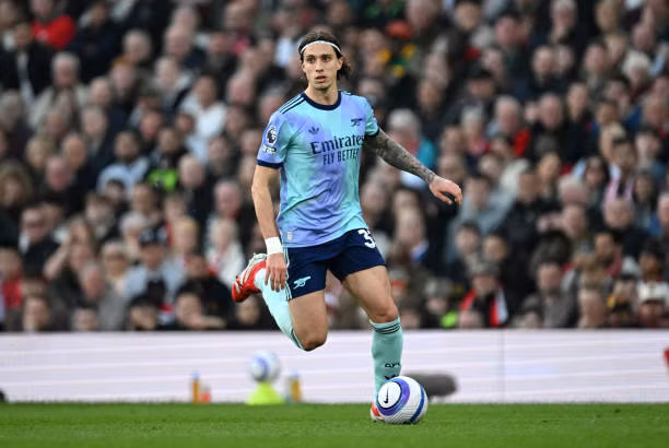 MU rơi điểm trước Arsenal ảnh 11
