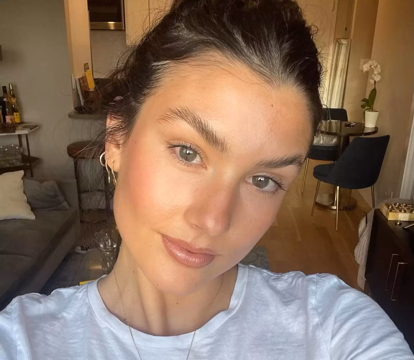 Brooke Sansone được đồn đại là bạn gái của Charlie Puth nhiều tháng qua.