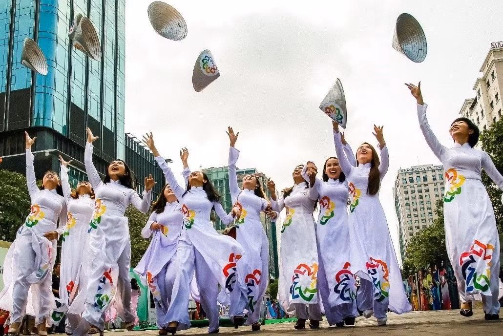 Ban tổ chức ưu tiên những tấm ảnh chụp những khoảnh khắc chân thực, thể hiện vẻ đẹp và tình yêu với thành phố Ban tổ chức ưu tiên những tấm ảnh chụp những khoảnh khắc chân thực, thể hiện vẻ đẹp và tình yêu với thành phố