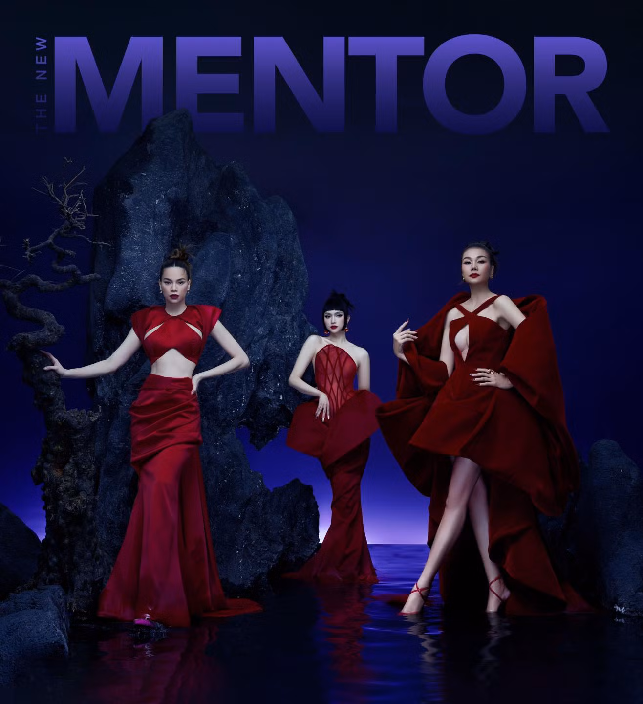 Trong loạt hình ảnh của dàn mentor, Hoa hậu Hương Giang luôn đứng ở vị trí trung tâm.