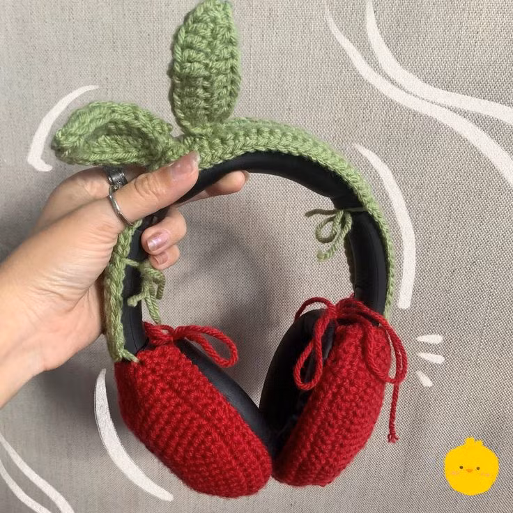 Thêm chất riêng với ốp len bảo vệ cho tai nghe.