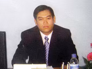 Đối tượng Nguyễn Hữu Lợi khi còn là giám đốc 