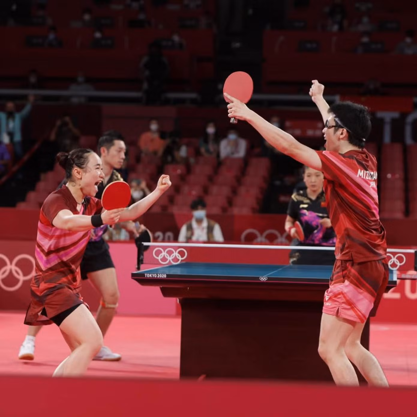 Các vận động viên Nhật Bản đã đươc chuẩn bị rất kỹ lưỡng cho Olympic trên quê hương mình. Các vận động viên Nhật Bản đã đươc chuẩn bị rất kỹ lưỡng cho Olympic trên quê hương mình.