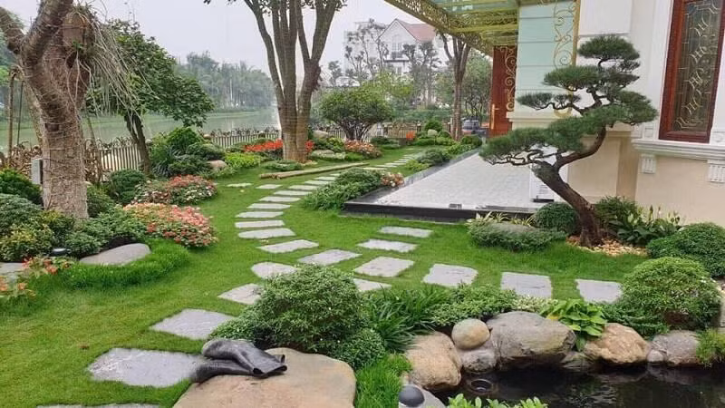 Thiết kế sân vườn đẹp hiện đại phong cách, báo giá thi công trọn gói ảnh 1