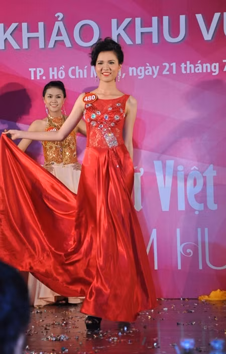15 thí sinh KV phía Nam vào chung kết&nbsp;Hoa hậu Việt Nam&nbsp;2010 ảnh 26