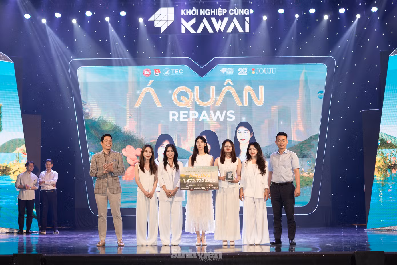 Danh hiệu Á quân đã thuộc về đội thi RePaws với giải thưởng 1.472.722.000 đồng. RePaws gây ấn tượng mạnh với mô hình kinh doanh rõ ràng, giải pháp thực tiễn và phong thái tự tin.