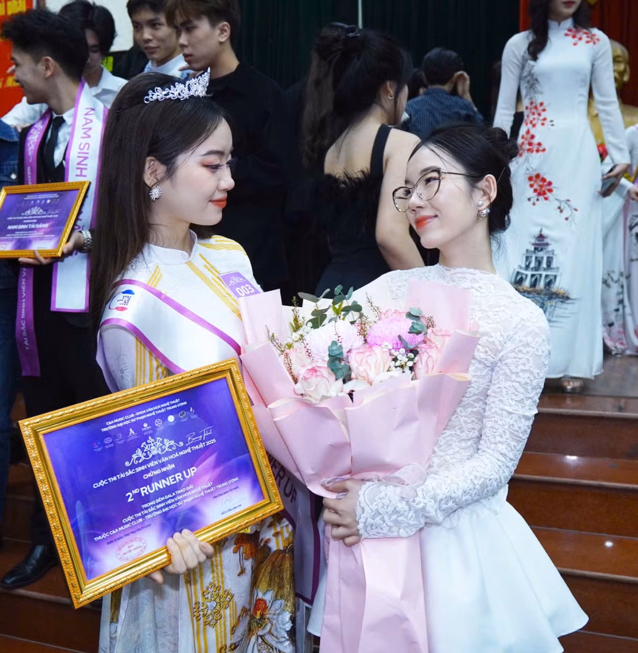 Minh Ngọc luôn có gia đình đồng hành bên cạnh.
