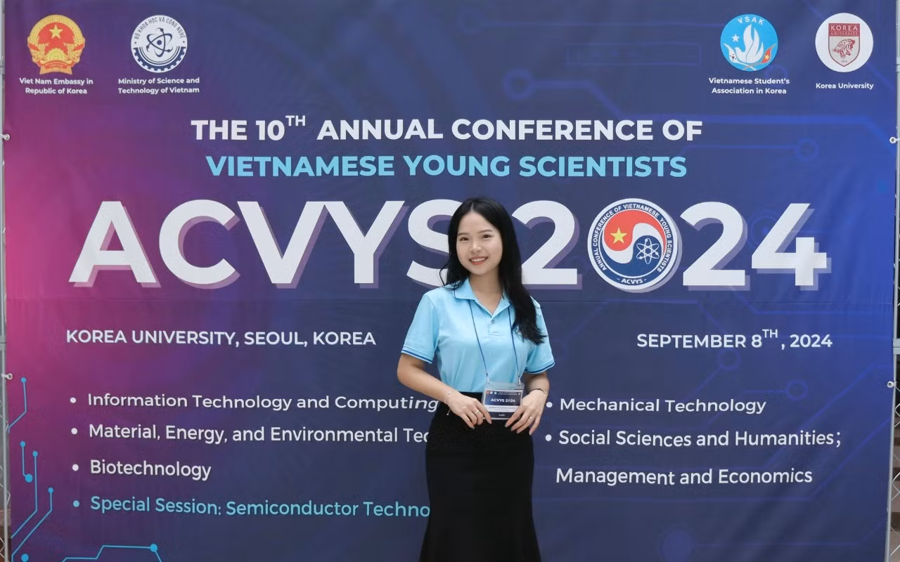 Tại Hội thảo các nhà khoa học trẻ Việt Nam tại Hàn Quốc lần thứ 10 - ACVYS 2024 vào tháng 9/2024.