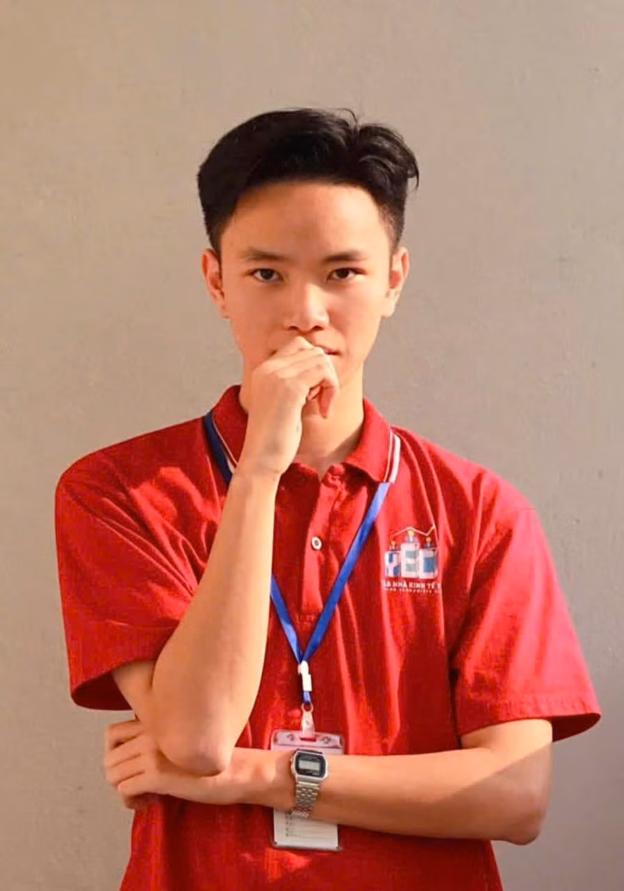 Ngô Đức Anh, sinh viên năm 3 ngành Kinh tế phát triển, Chủ nhiệm CLB Nhà Kinh tế Trẻ (YEC), Trường Đại học Kiến trúc Hà Nội