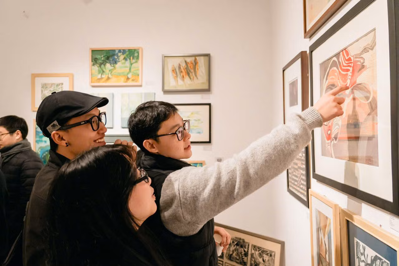 Mong muốn của Nương Náu Art Hub là trở thành điểm đến lý tưởng cho các nghệ sĩ, hoạ sĩ trẻ hay đơn thuần là những người đam mê được thả hồn vào nghệ thuật, để tìm thấy một phiên bản khác của mình giữa sự ồn ào của phố thị. Mong muốn của Nương Náu Art Hub là trở thành điểm đến lý tưởng cho các nghệ sĩ, hoạ sĩ trẻ hay đơn thuần là những người đam mê được thả hồn vào nghệ thuật, để tìm thấy một phiên bản khác của mình giữa sự ồn ào của phố thị.