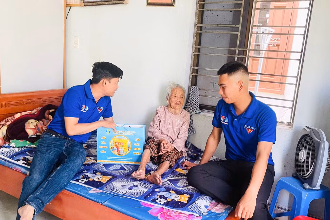 Nhiều hoạt động đền ơn đáp nghĩa cũng được thủ lĩnh thanh niên phường Hòa Hải triển khai hiệu quả Nhiều hoạt động đền ơn đáp nghĩa cũng được thủ lĩnh thanh niên phường Hòa Hải triển khai hiệu quả