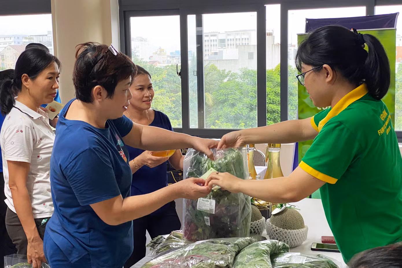 Nhiều sản phẩm khởi nghiệp nông nghiệp công nghệ cao được giới thiệu trong khuôn khổ hội thảo, thu hút sự quan tâm của nhiều đơn vị, doanh nghiệp Nhiều sản phẩm khởi nghiệp nông nghiệp công nghệ cao được giới thiệu trong khuôn khổ hội thảo, thu hút sự quan tâm của nhiều đơn vị, doanh nghiệp
