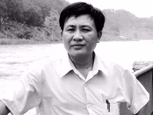 Lại Văn Long - Tác giả một giải thưởng văn học và 20 giải báo chí Ảnh nhân vật cung cấp. Lại Văn Long - Tác giả một giải thưởng văn học và 20 giải báo chí Ảnh nhân vật cung cấp