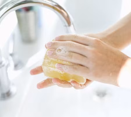 Biện pháp phòng tránh 'kẻ thù' gây bệnh tiêu chảy mùa hè ảnh 1
