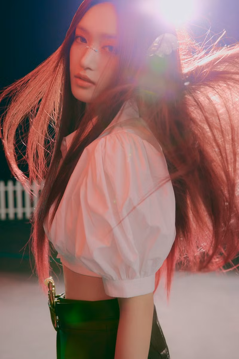 Leeseo.