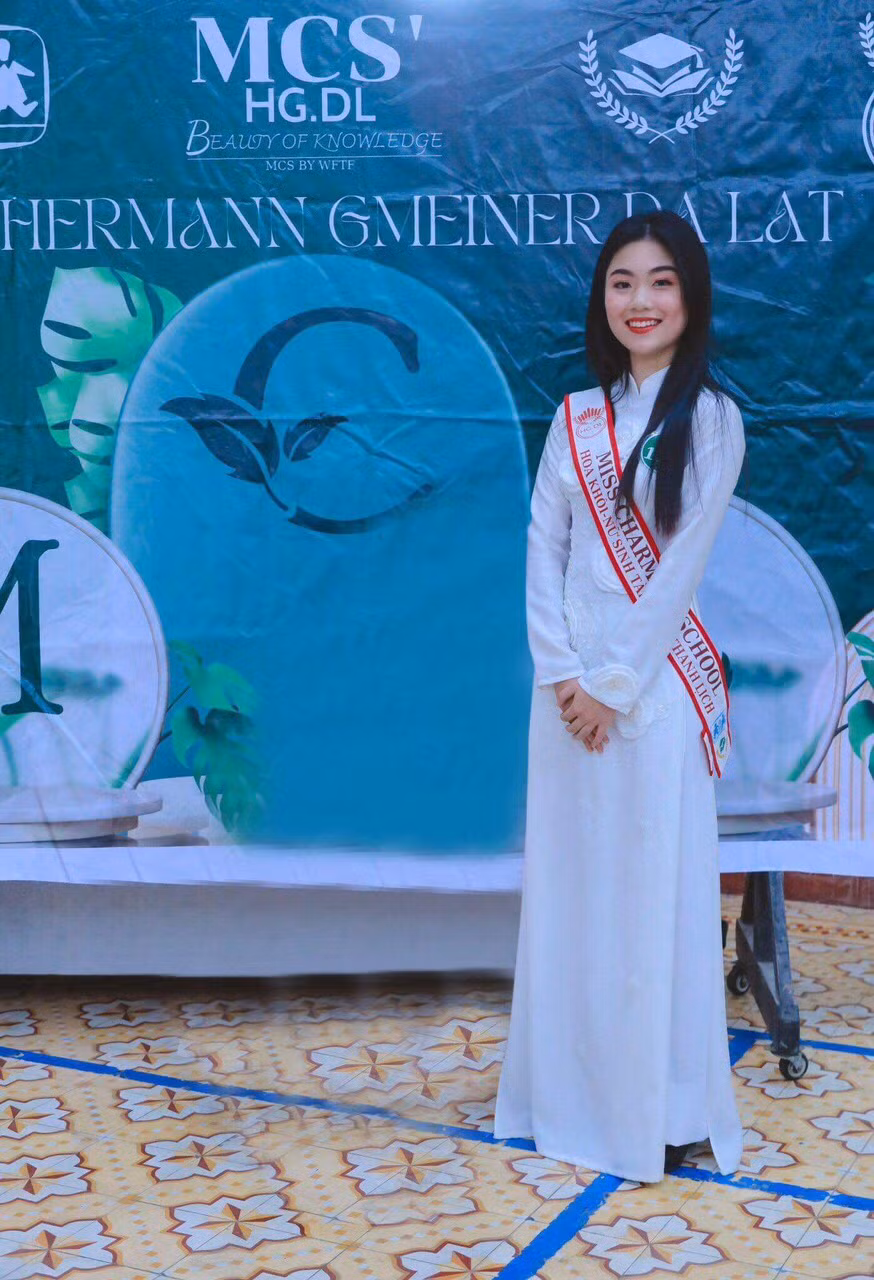 Bạn Phương Linh (Hoa Khôi MCS23).