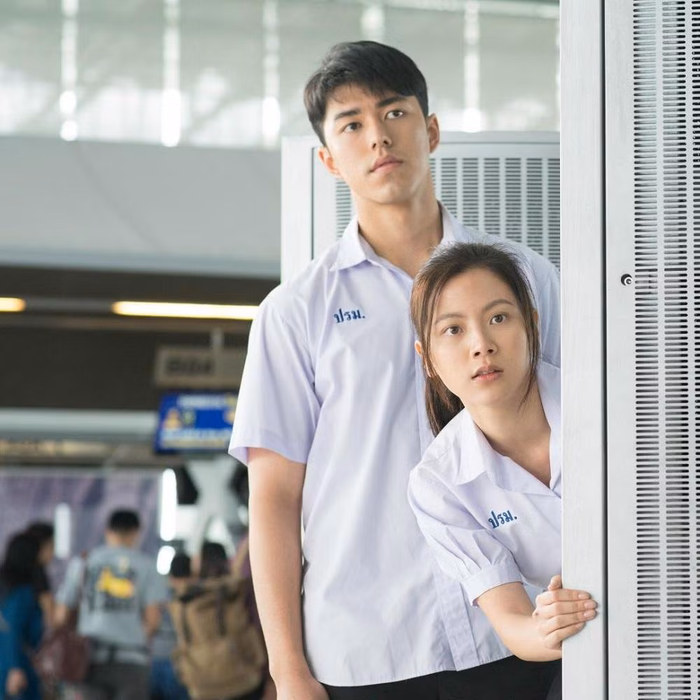 Thời ấy chưa có điện thoại quay chụp nên tôi chỉ nhớ được chúng bằng ký ức.