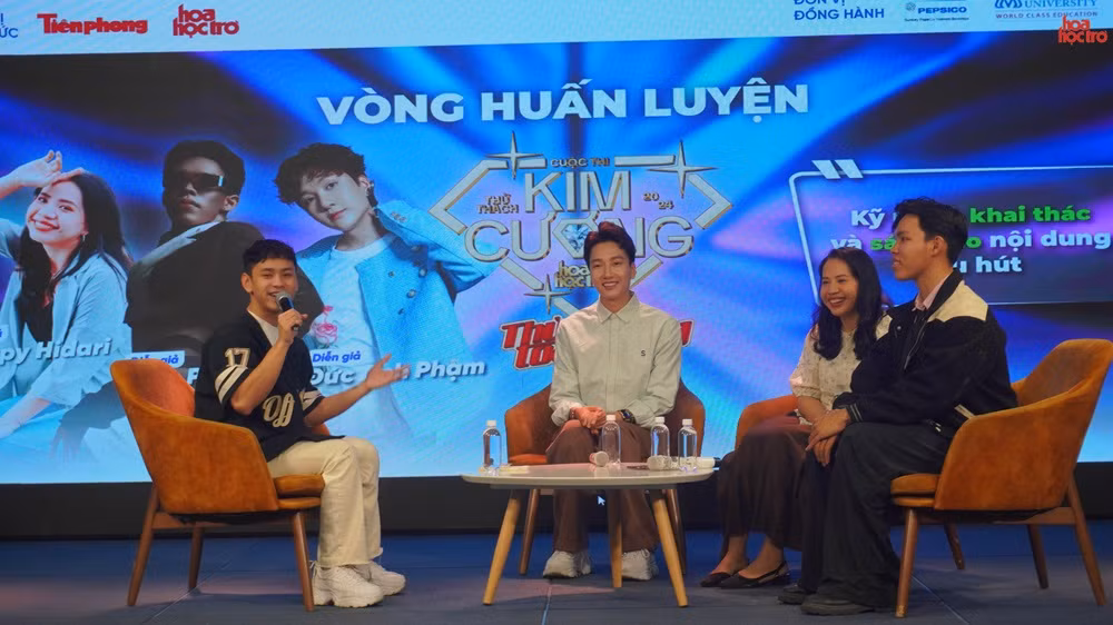 Dàn diễn giả “siêu xịn” giao lưu cùng host Nho Khoa.