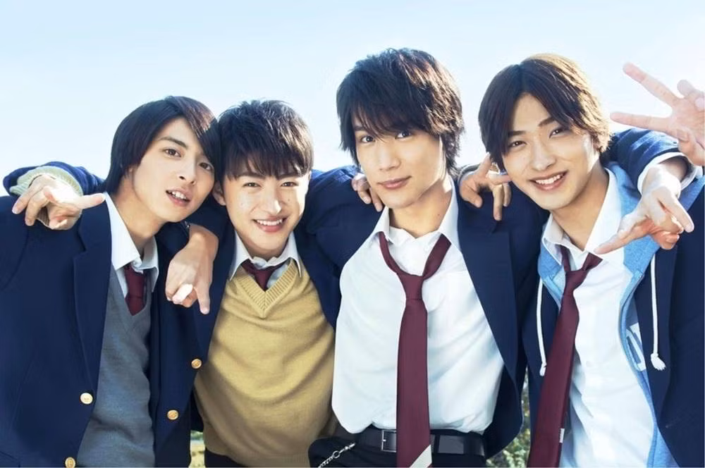 Tôi quen Huy qua một người bạn chung của cả hai. (Minh họa: Phim "Nijiiro Days") Tôi quen Huy qua một người bạn chung của cả hai. (Minh họa: Phim "Nijiiro Days")
