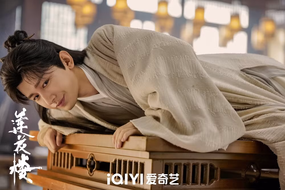 Lý Liên Hoa được xưng tụng là thần y có khả năng làm người chết sống lại.