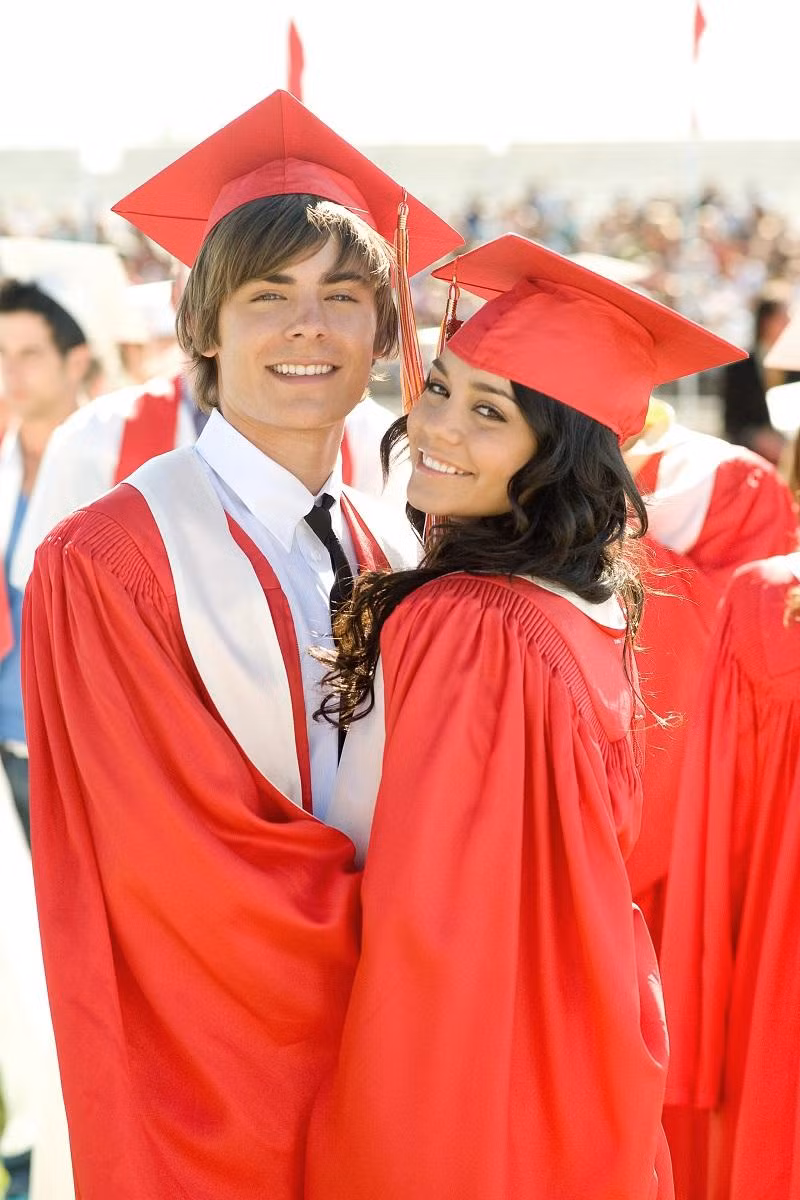 High School Musical: Senior Year - hay còn gọi là High School Musical 3.