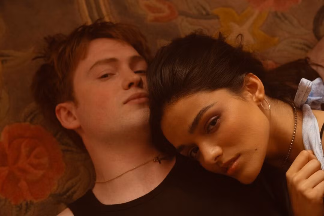 Kit Connor và "Bạch Tuyết" Rachel Zegler.