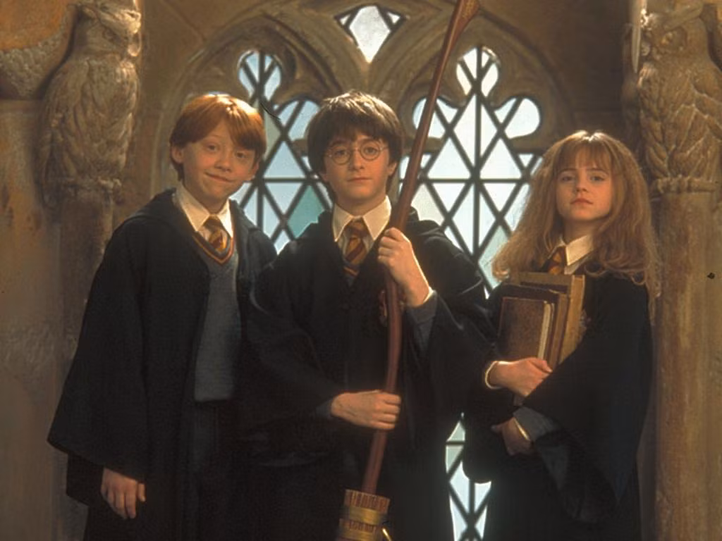 Bộ ba Ron, Harry và Hermione năm ấy. Bộ ba Ron, Harry và Hermione năm ấy.