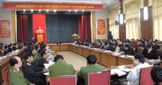 Cuộc gặp giữa Sở giao thông vận tải Hà Nội với Sở Giáo dục đào tạo, đại diện các trường, đại diện công an các quận, huyện chiều nay, 6 - 2