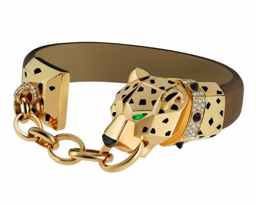 Hai chiếc vòng này đều nằm trong bộ sưu tập đắt giá Panthere của Cartier.
