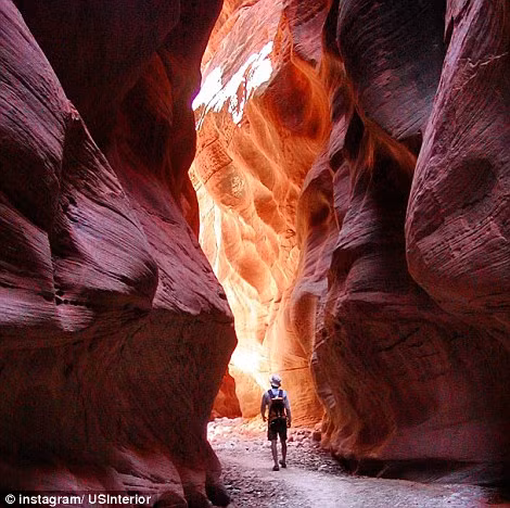 Một người leo núi khám phá ở Utah