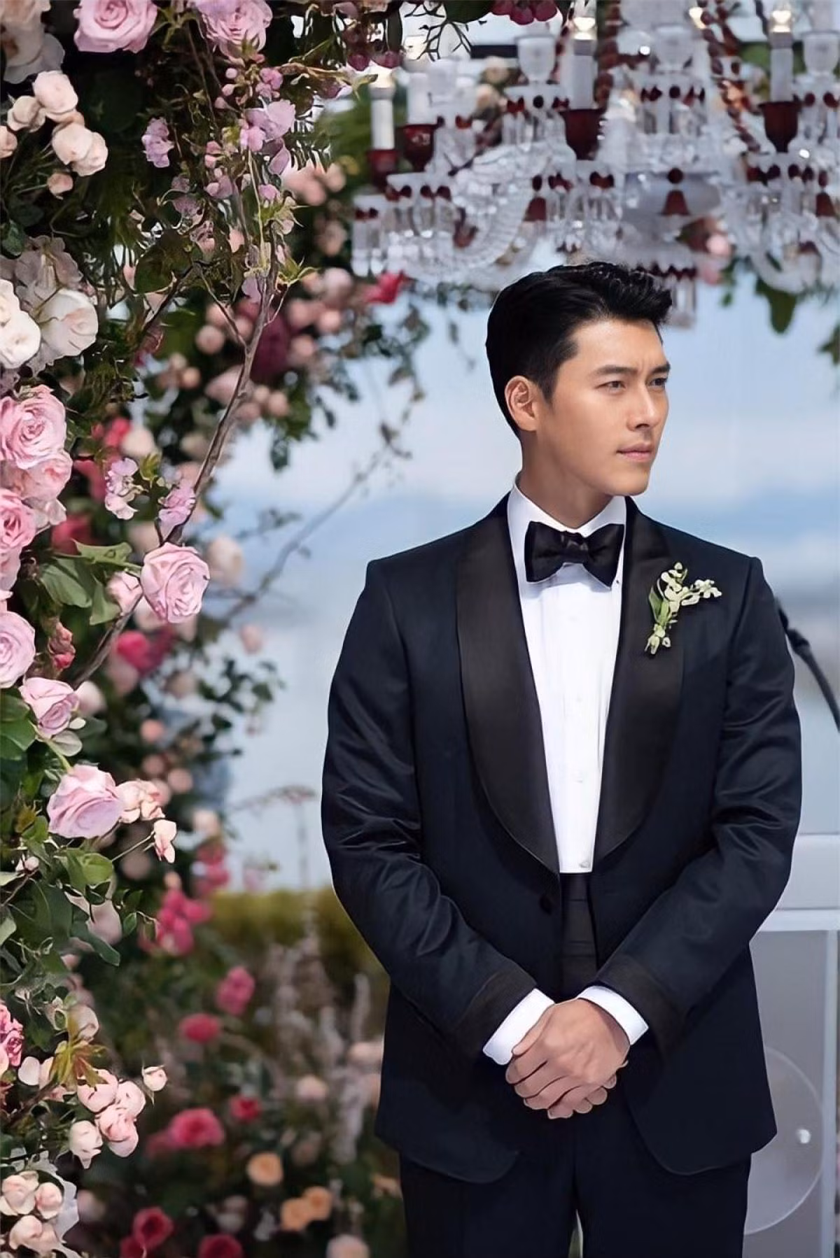 6. Hyun Bin có khối tài sản ròng khoảng 21 triệu USD. Dù cách biệt lớn về tài sản với Top 1, ông xã Son Ye Jin có cát xê mỗi tập phim gần bằng đàn em, 83.900 USD/tập. 6. Hyun Bin có khối tài sản ròng khoảng 21 triệu USD. Dù cách biệt lớn về tài sản với Top 1, ông xã Son Ye Jin có cát xê mỗi tập phim gần bằng đàn em, 83.900 USD/tập.