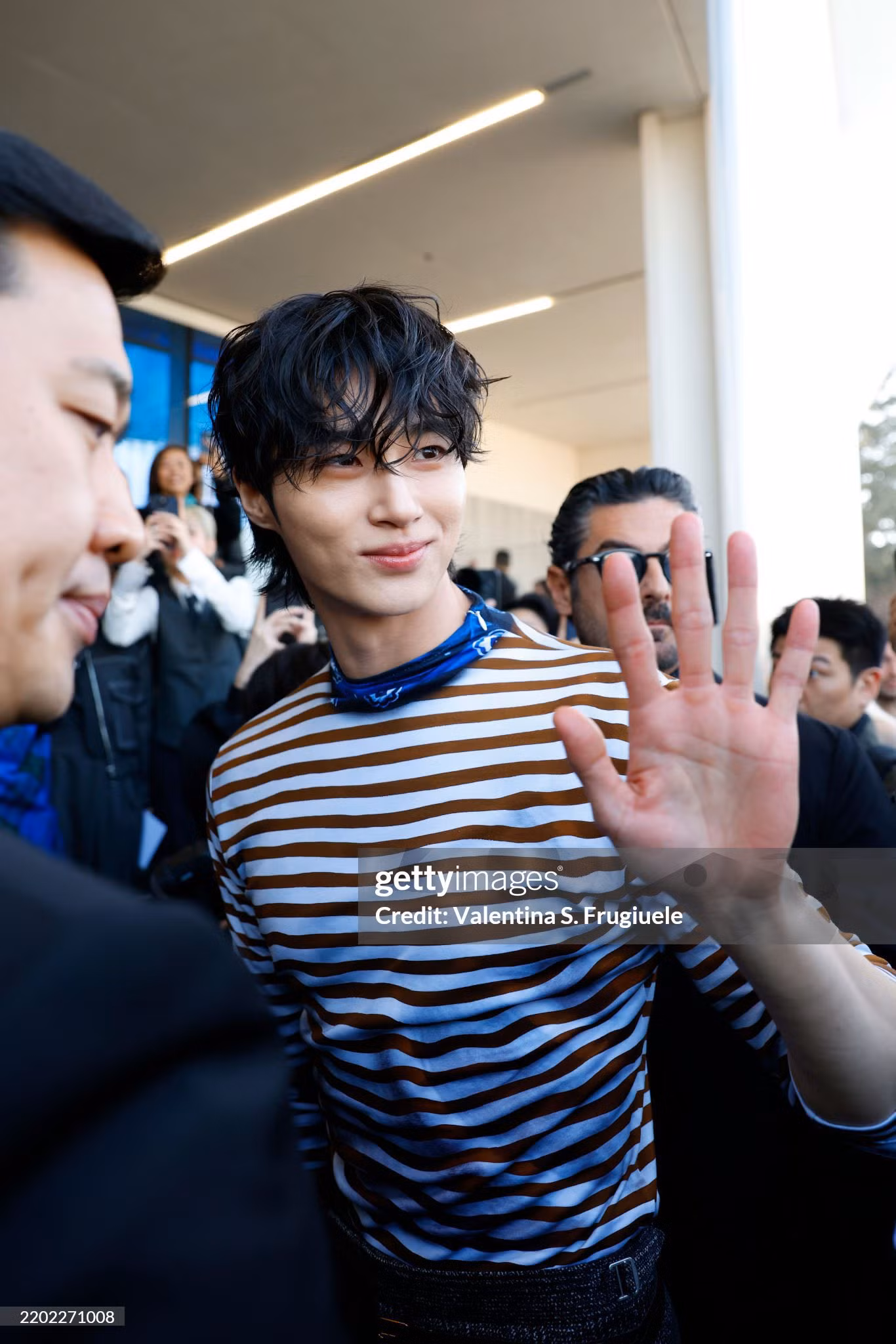 Tạo hình "dịu keo" của mỹ nam Lovely Runner. Tạo hình "dịu keo" của mỹ nam Lovely Runner.