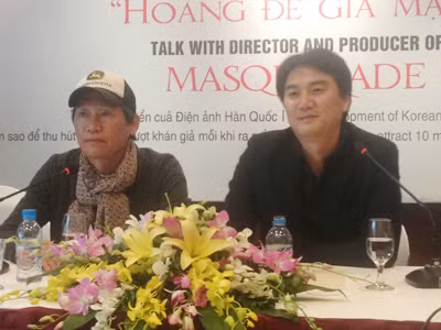 Nhà sản xuất Won Dong Yeon và Đạo diễn Choo Chang min tại Hà Nội