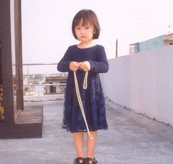Nhan sắc kiêu sa đài các ở tuổi 25 của con gái Hoa hậu đền Hùng Giáng My ảnh 12