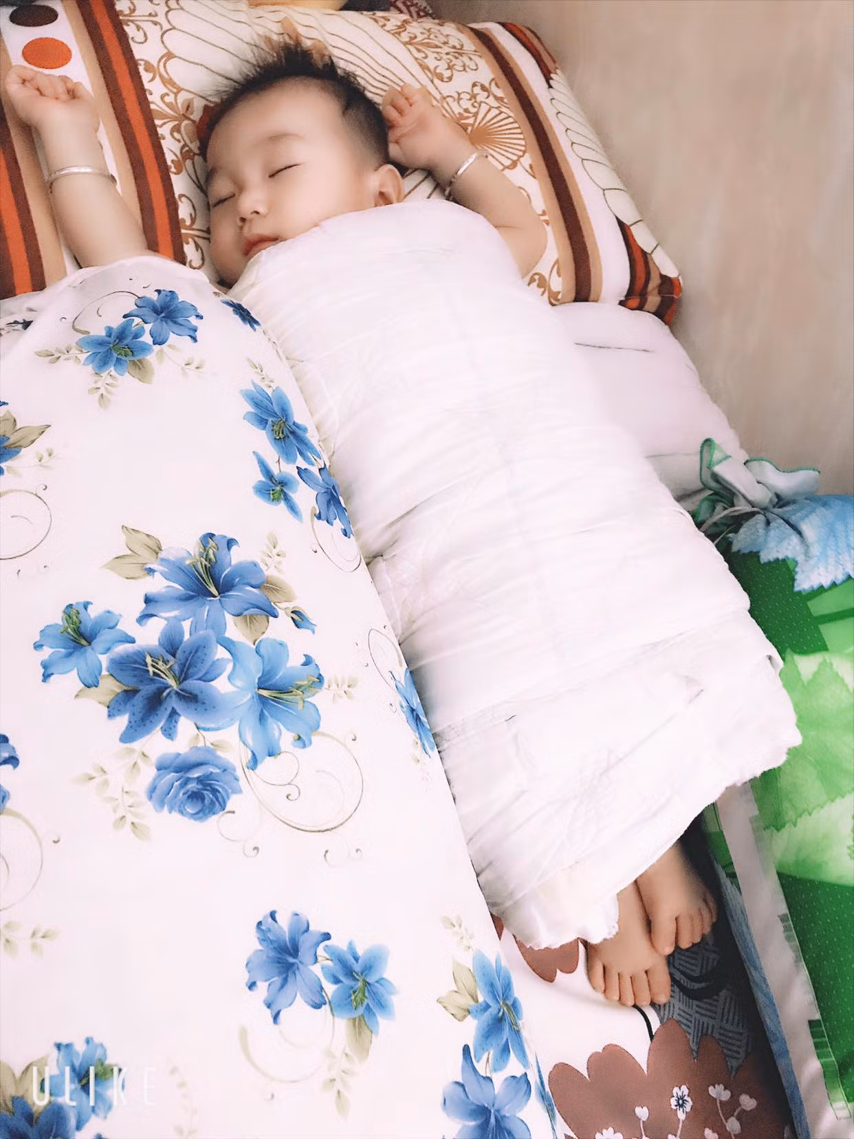 Ảnh ca sĩ chuyển giới Lâm Khánh Chi bên tình đầu năm 14 gây 'sốt' ảnh 4